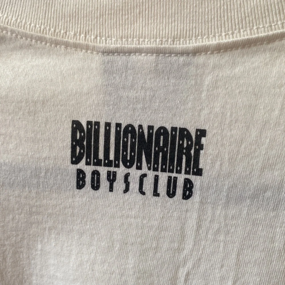 2000’s BBC Tee - Picture 3 of 3